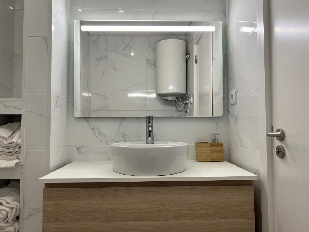 Vilas Boas Apartment - อัลบูเฟรา ภายนอก รูปภาพ