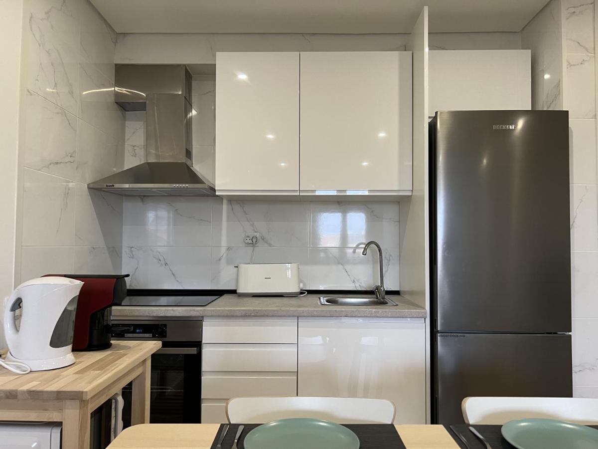 Vilas Boas Apartment - อัลบูเฟรา ภายนอก รูปภาพ