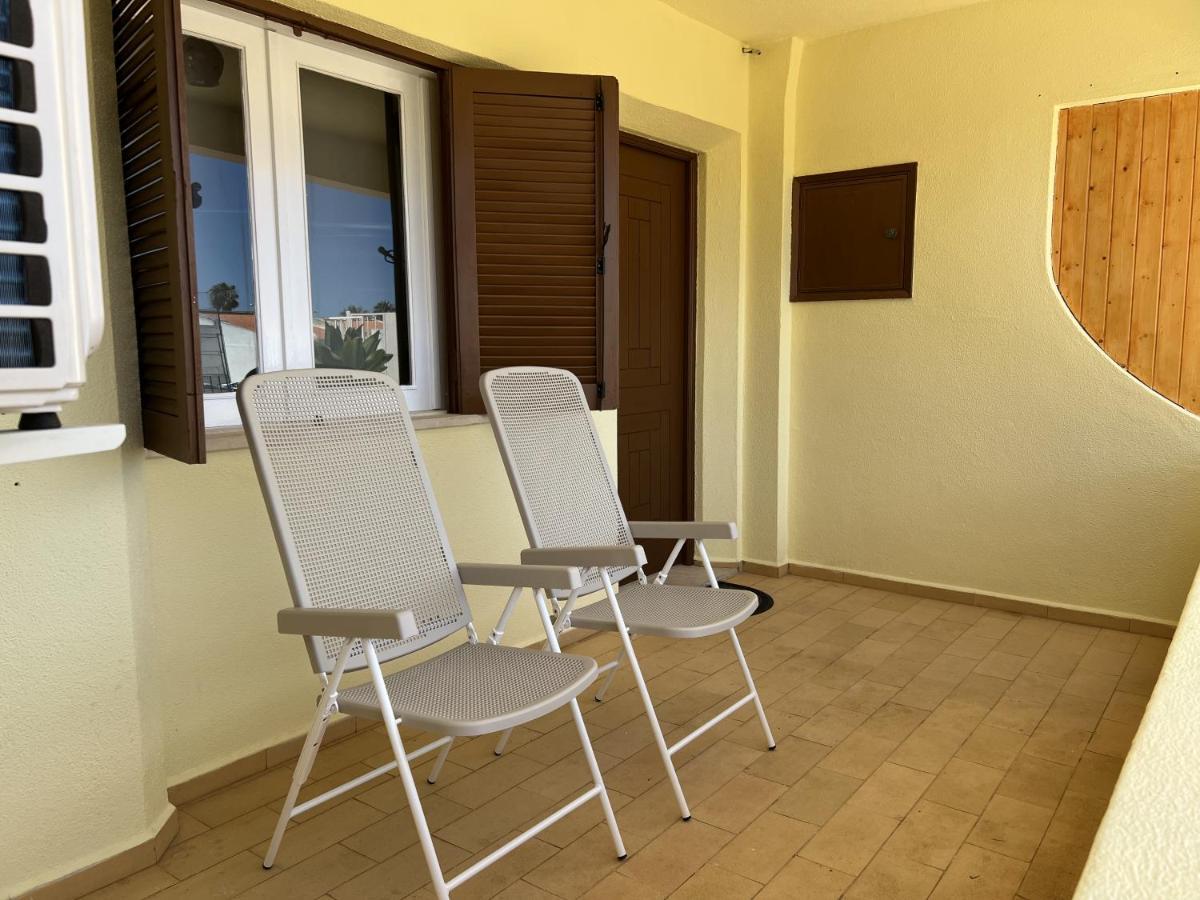 Vilas Boas Apartment - อัลบูเฟรา ภายนอก รูปภาพ